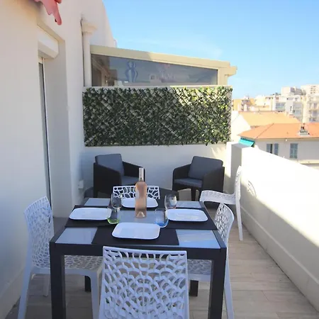 아파트 La Terrasse De Carras 니스